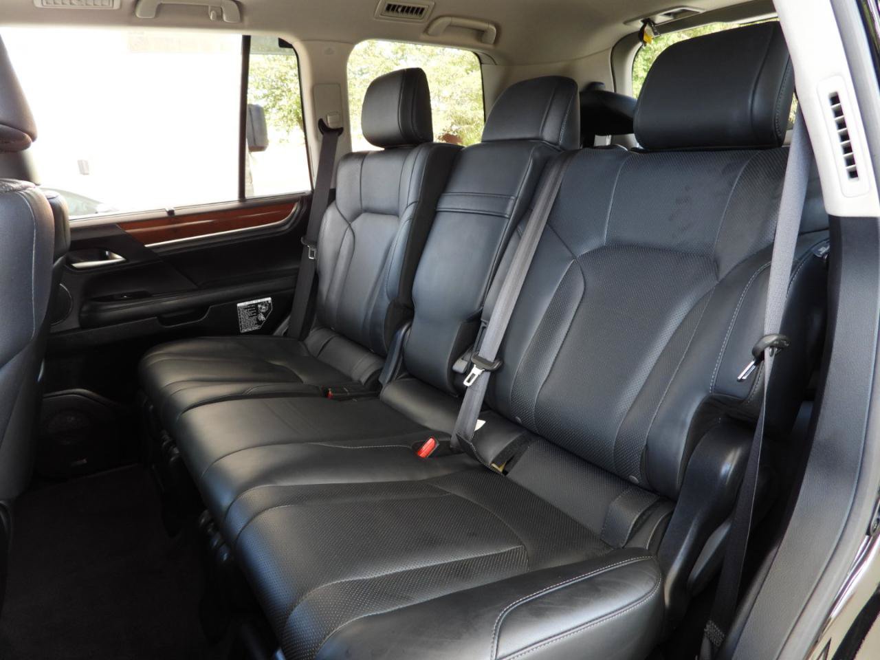 Used 2016 Lexus LX 570 4WD image 67