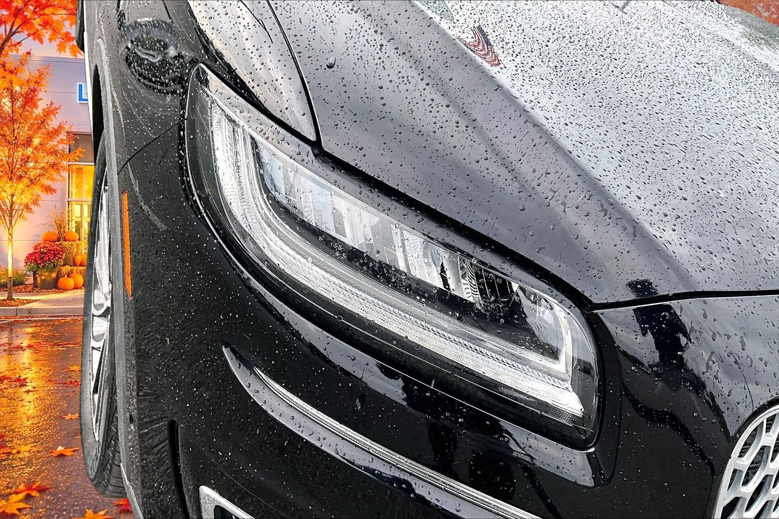 Used 2019 Lincoln Nautilus Reserve AWD/4WD image 32