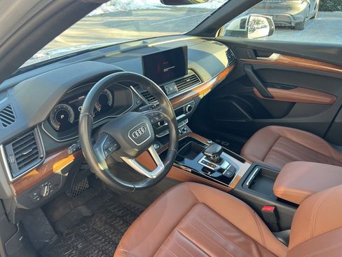 Used 2022 Audi Q5 2.0T Premium Plus w/ Premium Plus Package image 53