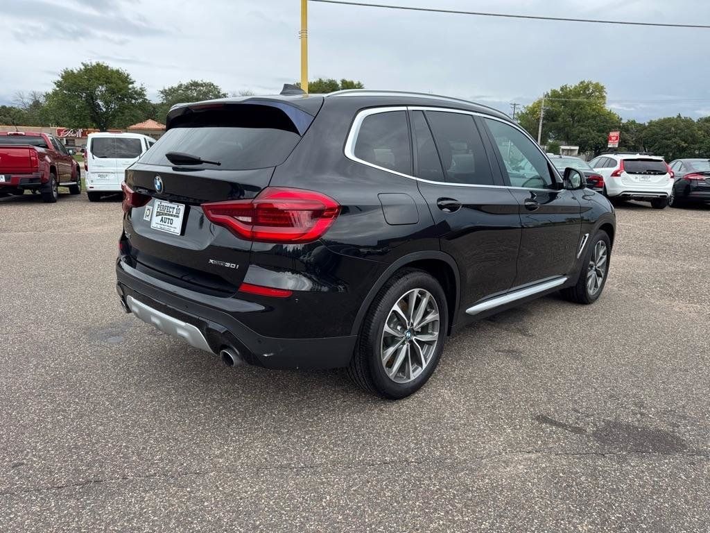 Used 2019 BMW X3 xDrive30i w/ Premium Package AWD/4WD image 4
