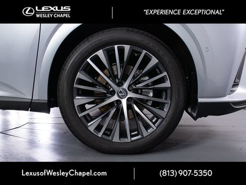 Certified 2026 Lexus RX 350 w/ Convenience Package AWD/4WD image 4