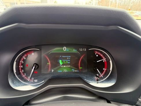 Used 2025 Toyota RAV4 XLE image 13