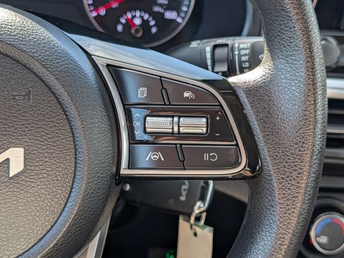 Certified 2024 Kia Forte LXS w/ LXS Technology Package FWD image 29