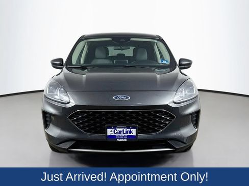 Used 2020 Ford Escape SE FWD image 2
