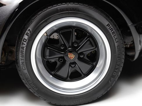 Used 1987 Porsche 911 Carrera RWD image 33