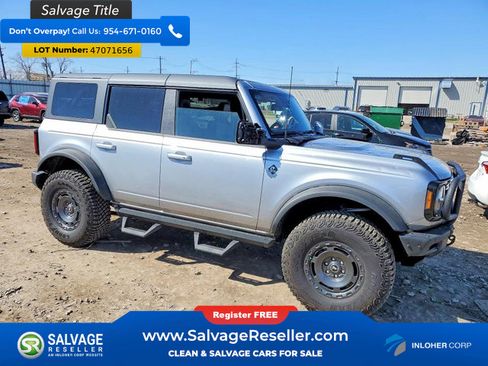 Used 2024 Ford Bronco Outer Banks image 5