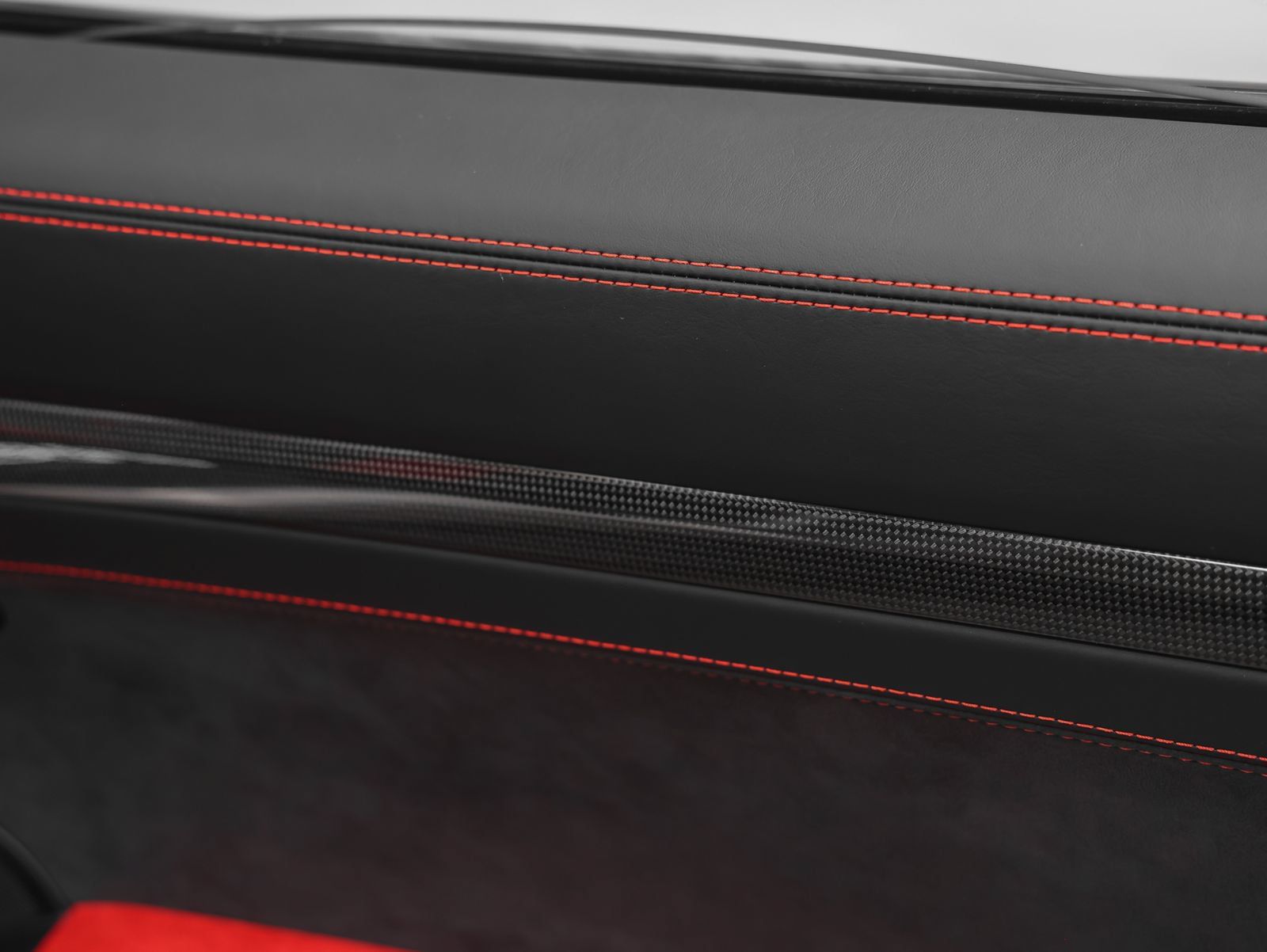 Certified 2018 Porsche 911 GT2 RS RWD image 59