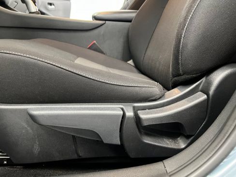 Used 2024 Nissan Sentra SV FWD image 13