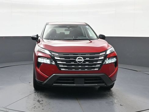 Used 2026 Nissan Rogue S FWD image 3