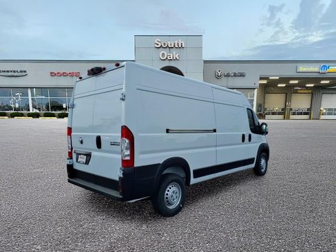 New 2026 RAM ProMaster 2500 w/ Convenience Group FWD image 2