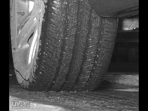 Certified 2018 Cadillac Escalade Platinum image 19