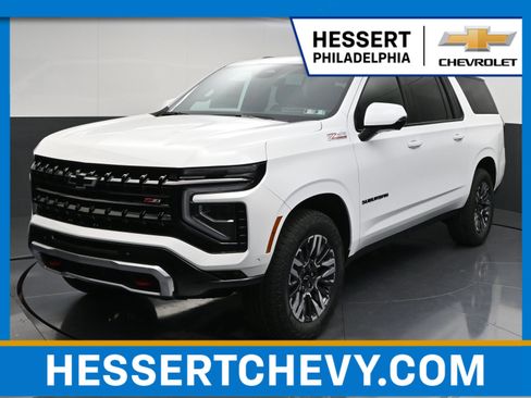 New 2026 Chevrolet Suburban Z71 w/ Z71 Off-Road Package AWD/4WD image 1