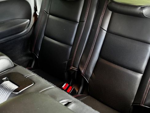 Used 2015 Dodge Durango R/T w/ Technology Group AWD/4WD image 6