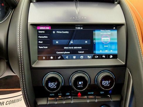 Used 2024 Jaguar F-TYPE R-Dynamic RWD image 18