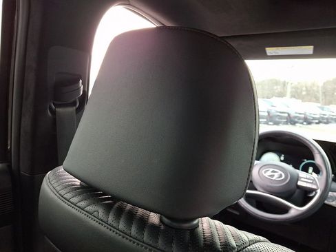 Used 2023 Hyundai Palisade Calligraphy image 14