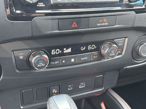 Used 2022 Nissan Frontier Pro-X w/ Technology Package RWD image 35