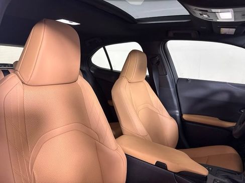 Used 2023 Lexus UX 250h FWD w/ Accessory Package (Z2) image 16