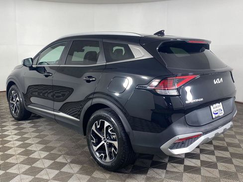Used 2024 Kia Sportage EX AWD/4WD image 8