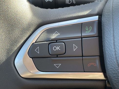 New 2026 Jeep Compass Latitude image 25