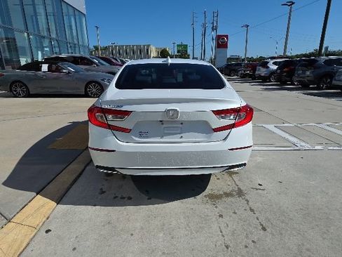 Used 2018 Honda Accord EX-L image 5