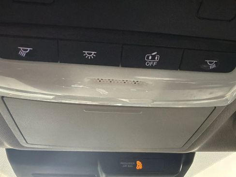 Used 2022 Mitsubishi Outlander SE AWD/4WD image 26