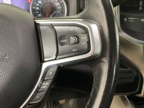 Used 2023 RAM 2500 Laramie AWD/4WD image 22