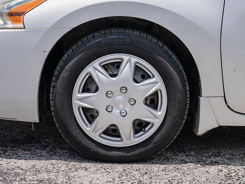 Used 2015 Nissan Altima 2.5 S w/ Power Driver Seat Package FWD image 32
