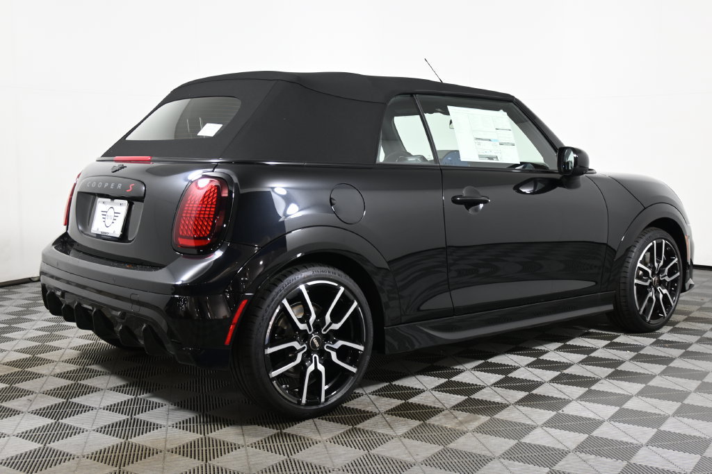 New 2026 MINI Cooper S FWD image 7