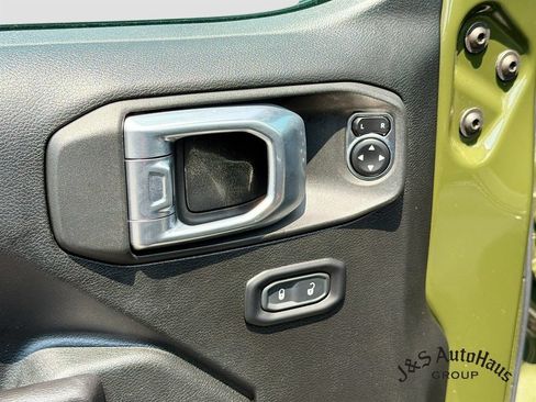 Used 2021 Jeep Wrangler Unlimited Sport AWD/4WD image 22