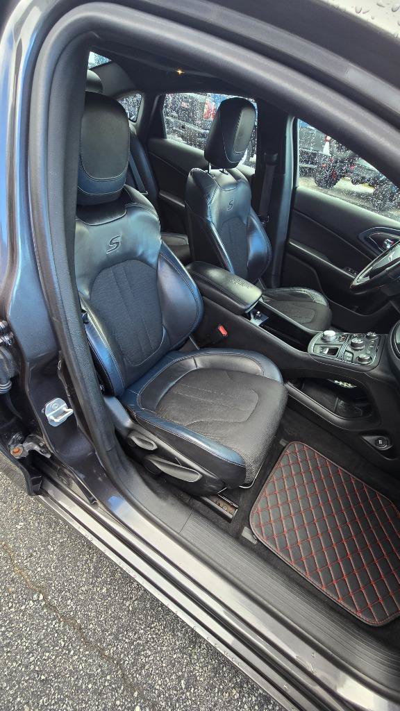 Used 2015 Chrysler 200 S w/ Navigation & Sound Group I AWD/4WD image 15