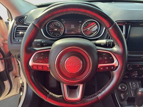 Used 2021 Jeep Compass Limited w/ Sun and Sound Group image 18