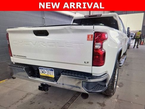 Used 2023 Chevrolet Silverado 2500 LT w/ Convenience Package image 5