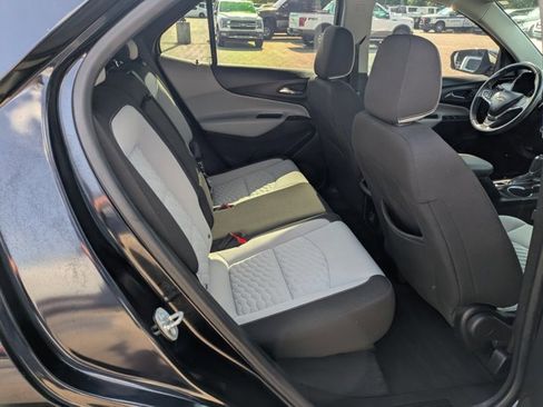 Used 2020 Chevrolet Equinox LT image 17