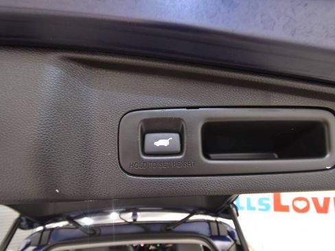 Used 2019 Honda CR-V Touring image 35
