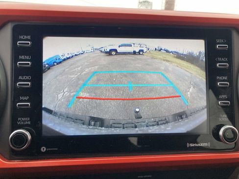 Used 2020 Toyota Tacoma TRD Sport image 21