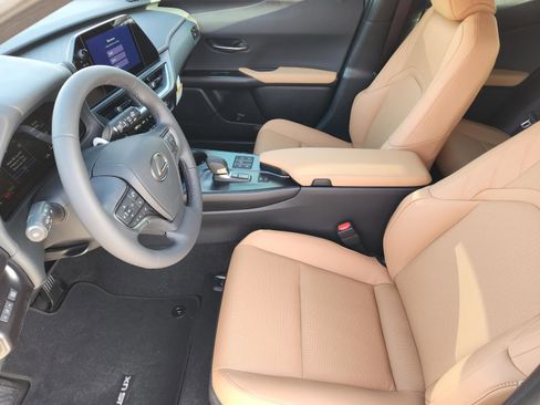 New 2026 Lexus UX 300h FWD image 9