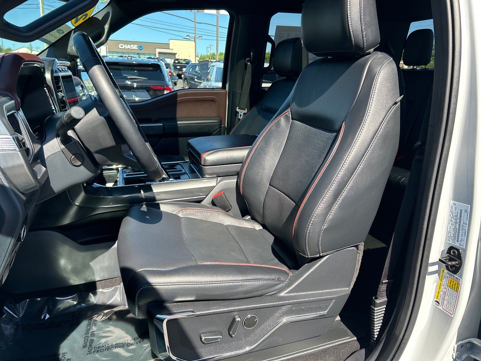 Certified 2023 Ford F150 Lariat AWD/4WD image 8