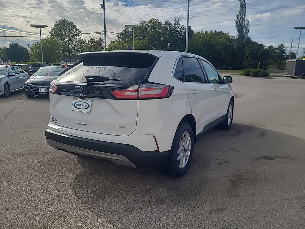 Used 2024 Ford Edge SEL w/ Convenience Package AWD/4WD image 6