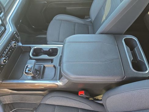 Used 2024 Chevrolet Silverado 1500 RST w/ Z71 Off-Road Package image 6