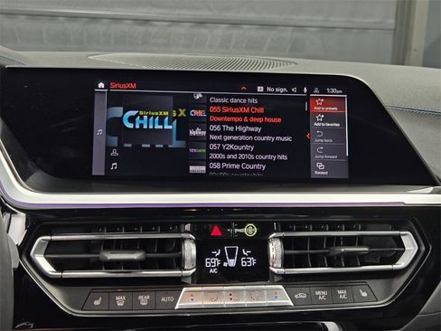 Used 2023 BMW Z4 M40i w/ Premium Package image 28