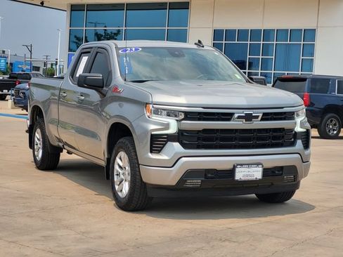 Certified 2023 Chevrolet Silverado 1500 RST w/ Convenience Package II AWD/4WD image 3
