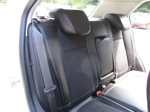 Used 2016 Buick Encore FWD image 24