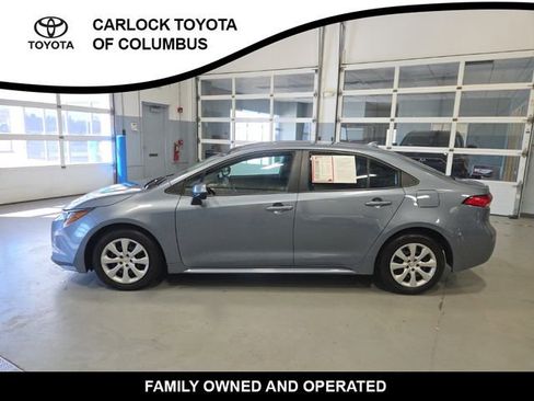Used 2023 Toyota Corolla LE FWD image 1