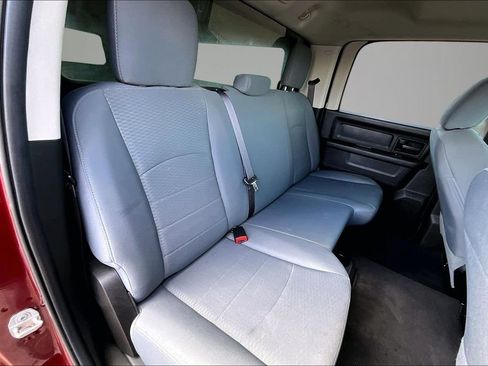 Used 2018 RAM 2500 Tradesman w/ Chrome Appearance Group AWD/4WD image 25