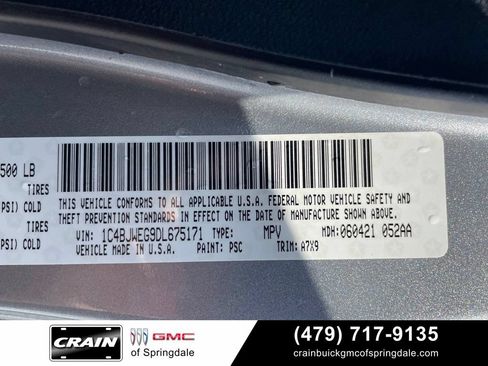 Used 2013 Jeep Wrangler Unlimited Sahara w/ Connectivity Group AWD/4WD image 32