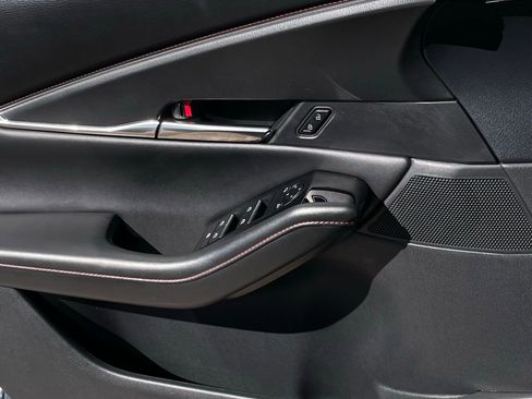 Used 2025 MAZDA CX-30 AWD 2.5 S w/ Preferred Package image 22