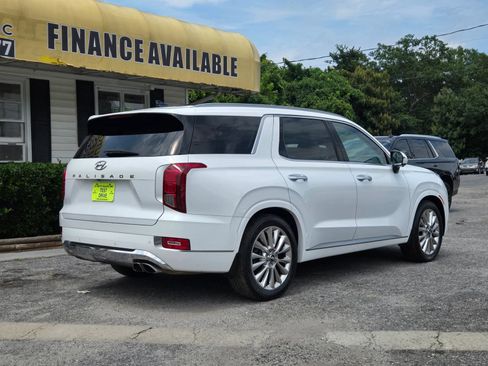 Used 2020 Hyundai Palisade Limited FWD image 3