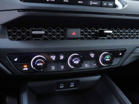 Used 2023 Honda Accord EX image 13