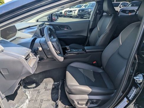 Used 2026 Toyota Prius XLE FWD image 16