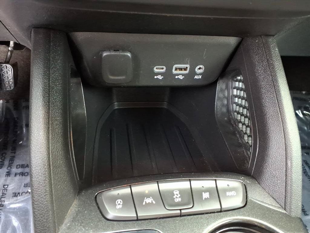 Used 2021 Chevrolet TrailBlazer LT AWD/4WD image 12